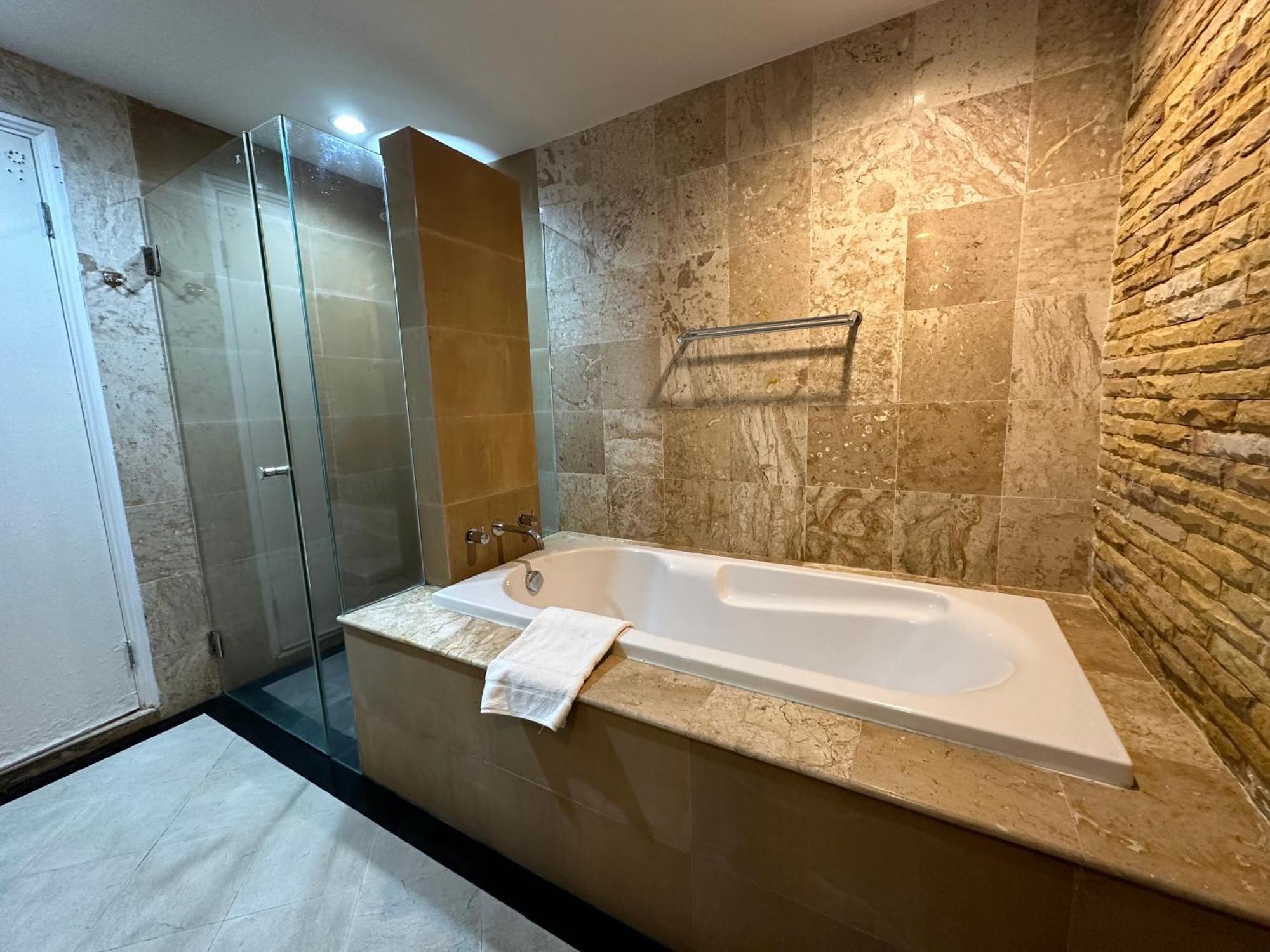 Appartement Bel Air Cape Panwa In South With Pool Access ,near Ao Yon Phuket